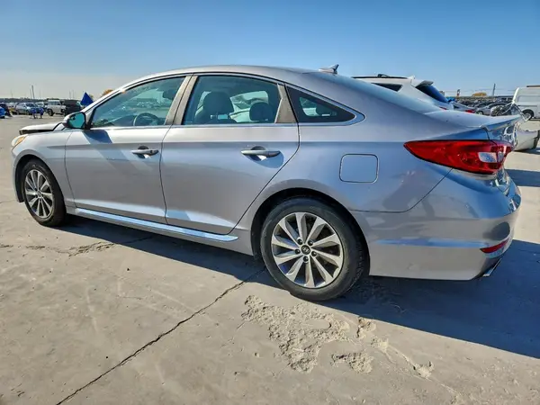 5NPE34AF6GH268121 2016 HYUNDAI SONATA - Image 2