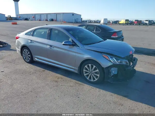 5NPE34AF6GH274257 2016 HYUNDAI SONATA - Image 1