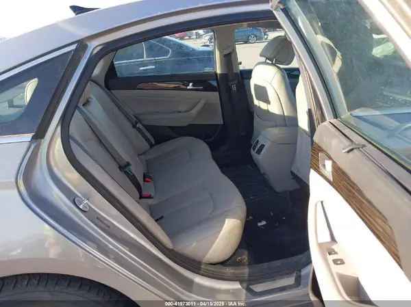 5NPE34AF6GH274257 2016 HYUNDAI SONATA - Image 8
