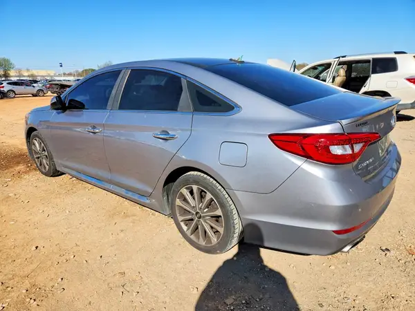 5NPE34AF6GH277451 2016 HYUNDAI SONATA - Image 2