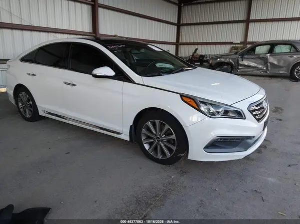 5NPE34AF6GH287557 2016 HYUNDAI SONATA - Image 1