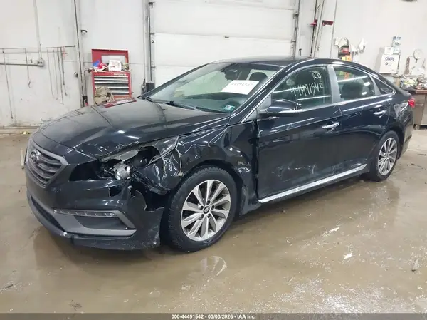 5NPE34AF6GH295593 2016 HYUNDAI SONATA - Image 2