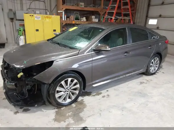 5NPE34AF6GH300520 2016 HYUNDAI SONATA - Image 2