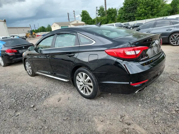 5NPE34AF6GH319021 2016 HYUNDAI SONATA - Image 2