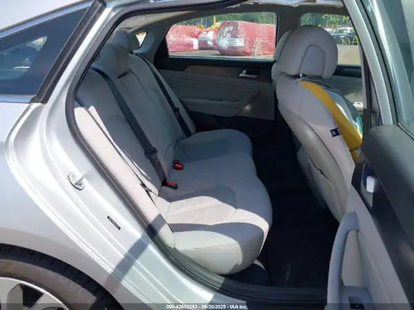 5NPE34AF6GH332173 2016 HYUNDAI SONATA - Image 8