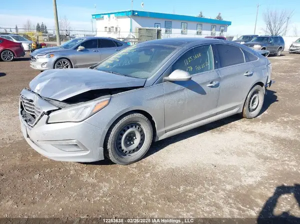 5NPE34AF6GH347112 2016 HYUNDAI SONATA - Image 2