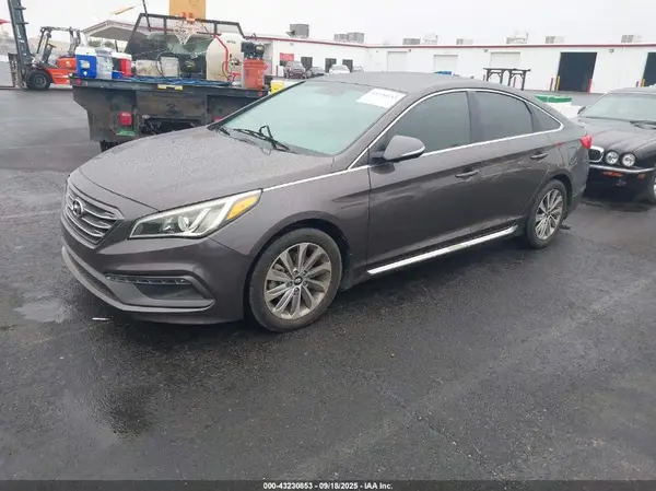 5NPE34AF6GH410354 2016 HYUNDAI SONATA - Image 2