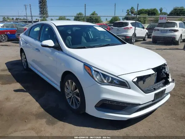 5NPE34AF6GH411357 2016 HYUNDAI SONATA - Image 1