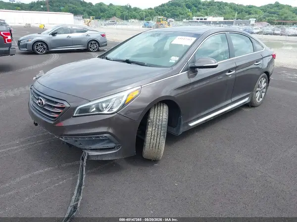 5NPE34AF6GH415103 2016 HYUNDAI SONATA - Image 2