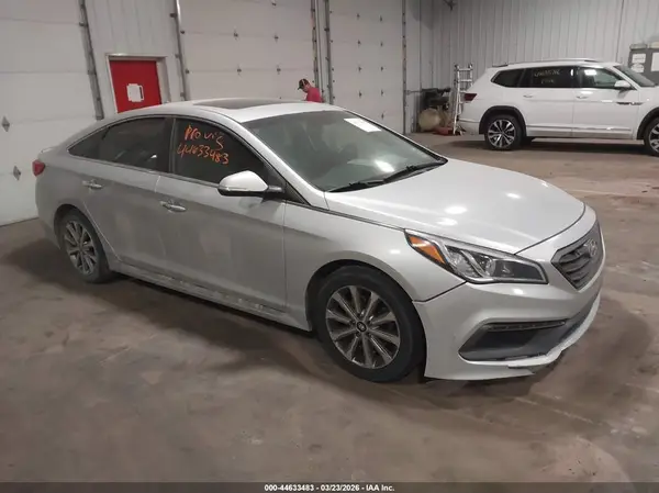 5NPE34AF6GH425422 2016 HYUNDAI SONATA - Image 1