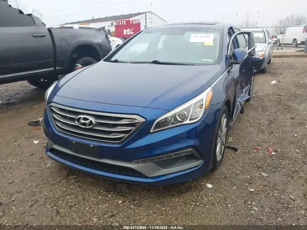 5NPE34AF6GH430832 2016 HYUNDAI SONATA - Image 2
