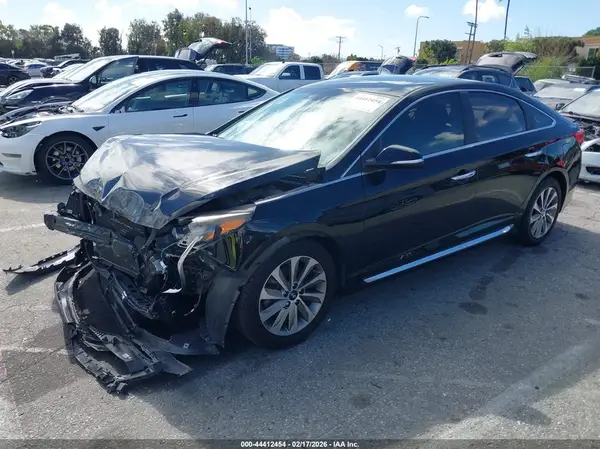5NPE34AF6HH437636 2017 HYUNDAI SONATA - Image 2