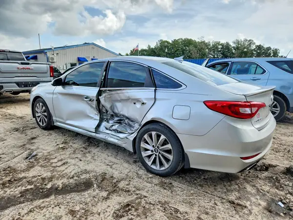 5NPE34AF6HH438057 2017 HYUNDAI SONATA - Image 2