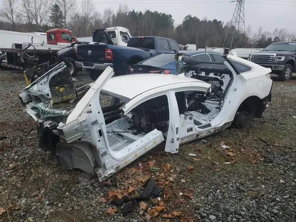 5NPE34AF6HH450211 2017 HYUNDAI SONATA - Image 1