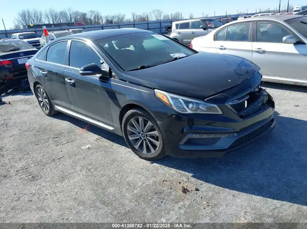 5NPE34AF6HH450578 2017 HYUNDAI SONATA - Image 1
