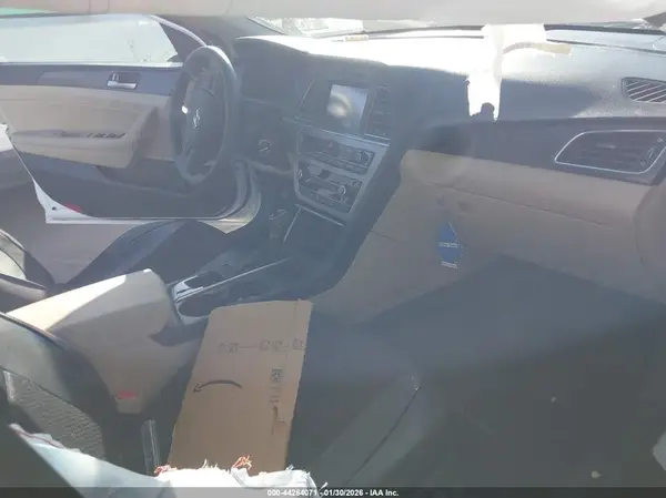 5NPE34AF6HH457644 2017 HYUNDAI SONATA - Image 8