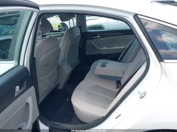 5NPE34AF6HH503084 2017 HYUNDAI SONATA - Image 8