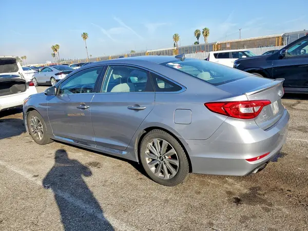 5NPE34AF6HH544556 2017 HYUNDAI SONATA - Image 2