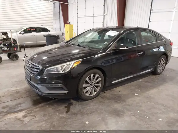 5NPE34AF6HH557730 2017 HYUNDAI SONATA - Image 2