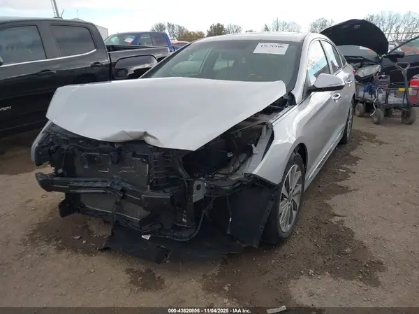 5NPE34AF6HH561938 2017 HYUNDAI SONATA - Image 2
