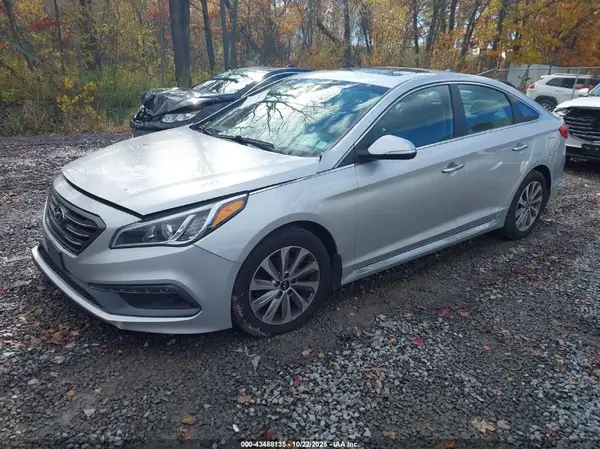 5NPE34AF6HH562328 2017 HYUNDAI SONATA - Image 2
