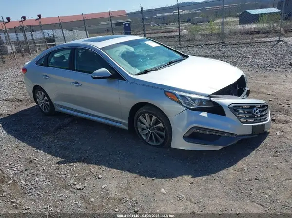 5NPE34AF6HH570154 2017 HYUNDAI SONATA - Image 1