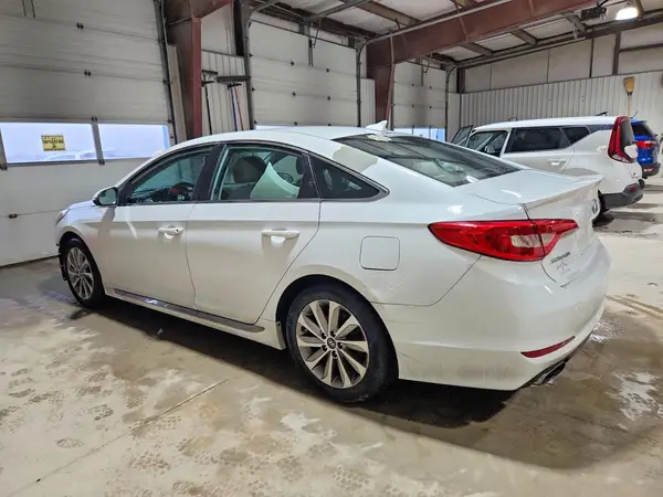 5NPE34AF6HH572633 2017 HYUNDAI SONATA - Image 2