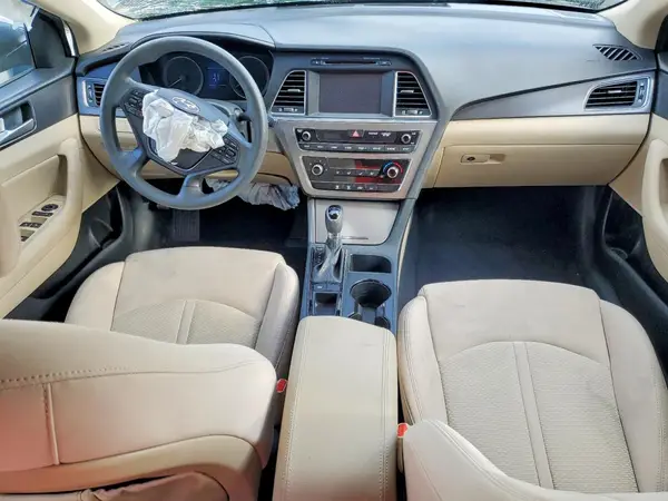 5NPE34AF6HH575256 2017 HYUNDAI SONATA - Image 8