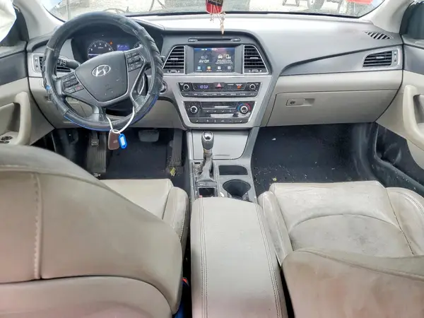 5NPE34AF6HH577525 2017 HYUNDAI SONATA - Image 8