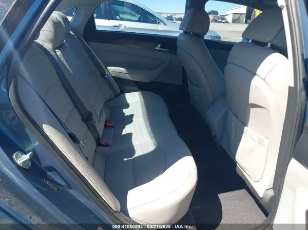 5NPE34AF6HH578898 2017 HYUNDAI SONATA - Image 8