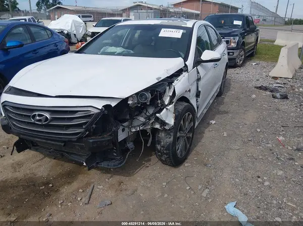 5NPE34AF6HH581641 2017 HYUNDAI SONATA - Image 2