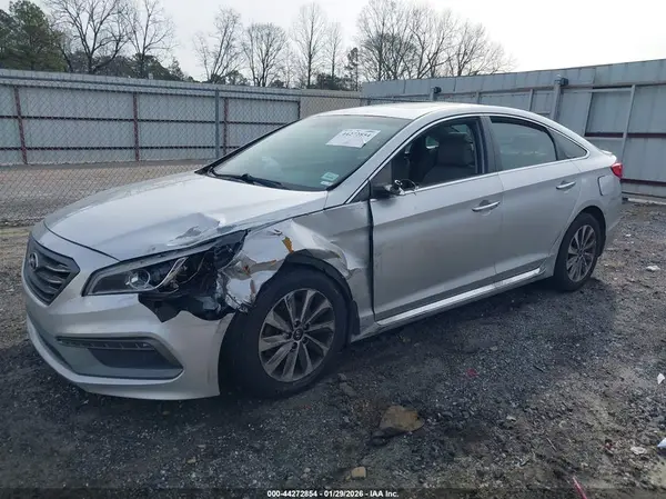 5NPE34AF6HH587391 2017 HYUNDAI SONATA - Image 2