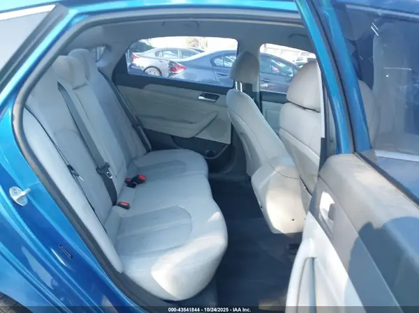 5NPE34AF6JH598865 2018 HYUNDAI SONATA - Image 8