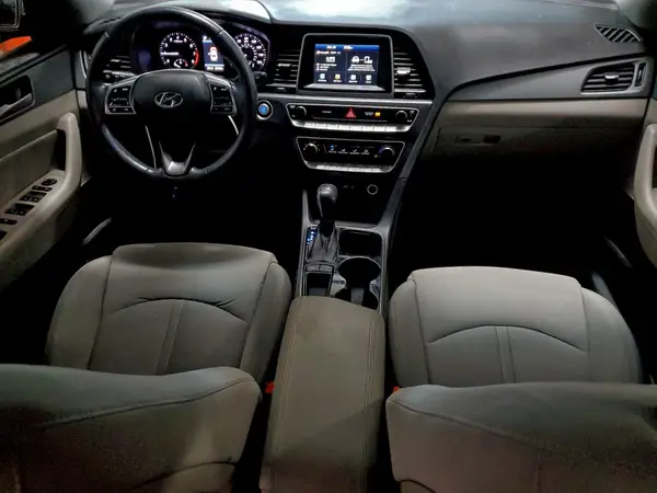 5NPE34AF6JH603157 2018 HYUNDAI SONATA - Image 8