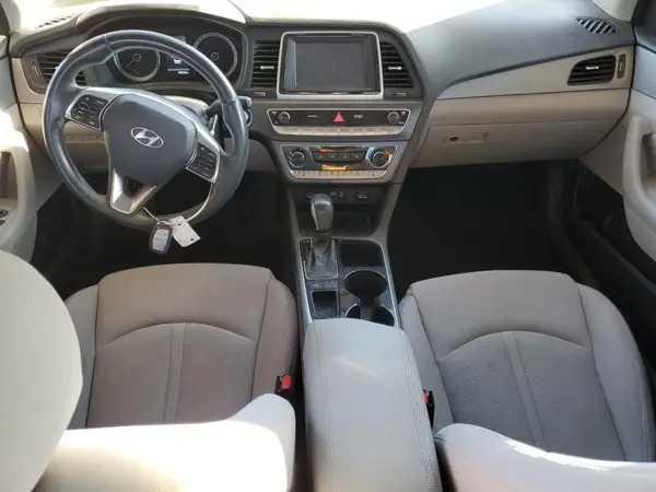 5NPE34AF6JH604826 2018 HYUNDAI SONATA - Image 8