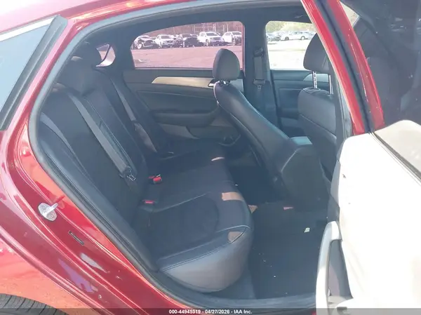 5NPE34AF6JH606642 2018 HYUNDAI SONATA - Image 8