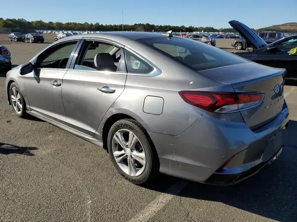 5NPE34AF6JH6112 2018 HYUNDAI SONATA - Image 2