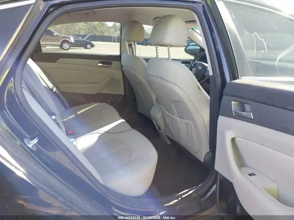 5NPE34AF6JH616510 2018 HYUNDAI SONATA - Image 8