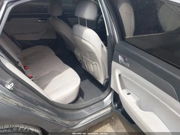 5NPE34AF6JH626213 2018 HYUNDAI SONATA - Image 8