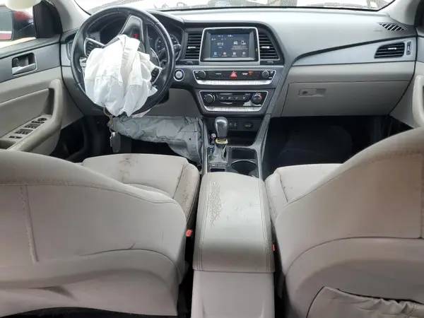 5NPE34AF6JH631802 2018 HYUNDAI SONATA - Image 8
