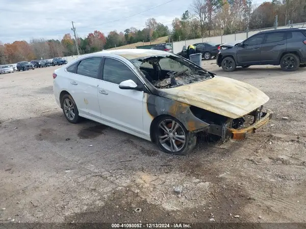 5NPE34AF6JH638569 2018 HYUNDAI SONATA - Image 1