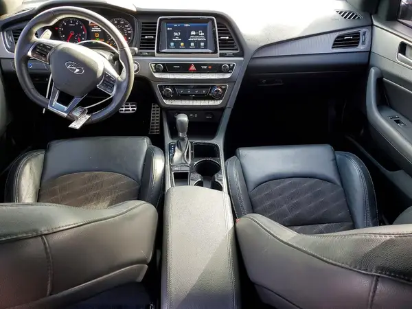 5NPE34AF6JH640516 2018 HYUNDAI SONATA - Image 8
