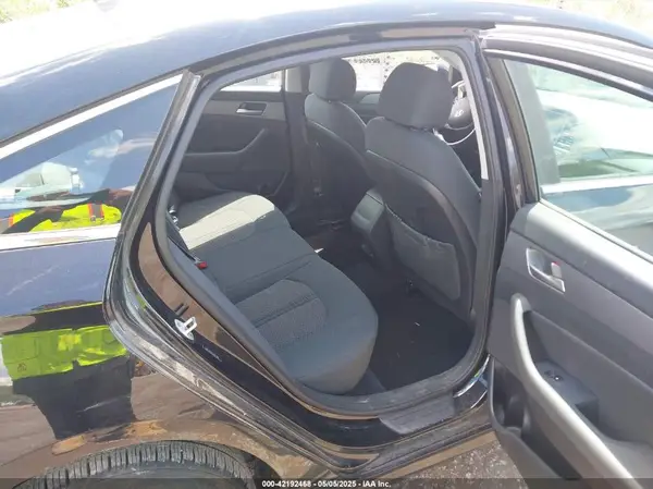 5NPE34AF6JH641388 2018 HYUNDAI SONATA - Image 8