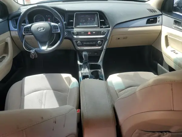 5NPE34AF6JH642170 2018 HYUNDAI SONATA - Image 8