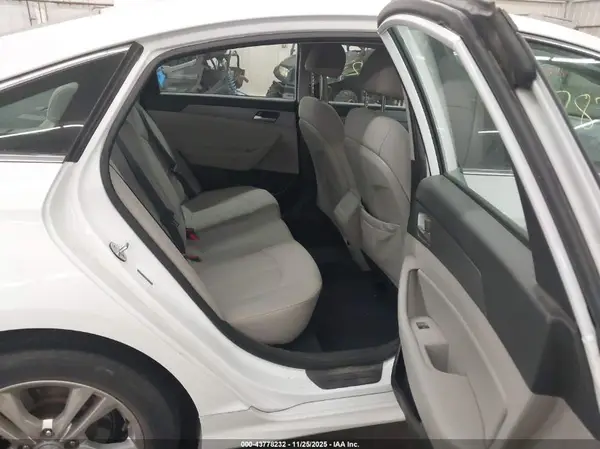 5NPE34AF6JH644730 2018 HYUNDAI SONATA - Image 8