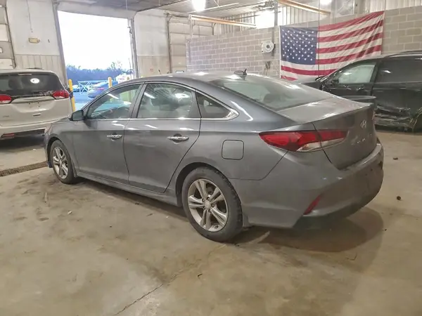 5NPE34AF6JH646283 2018 HYUNDAI SONATA - Image 2