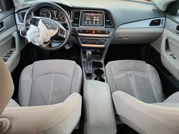 5NPE34AF6JH650558 2018 HYUNDAI SONATA - Image 8