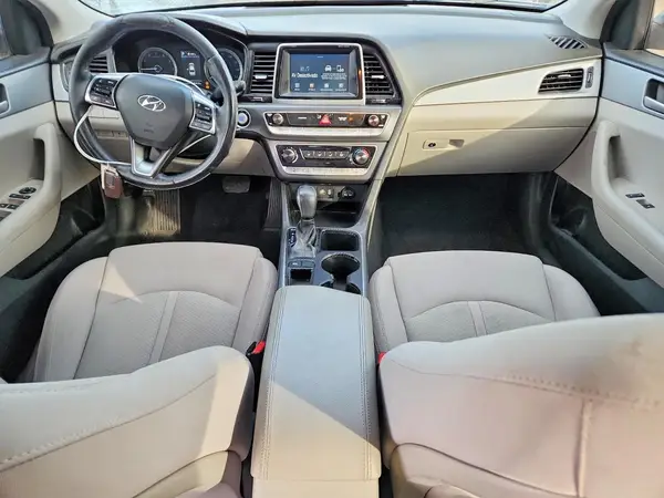 5NPE34AF6JH654142 2018 HYUNDAI SONATA - Image 8