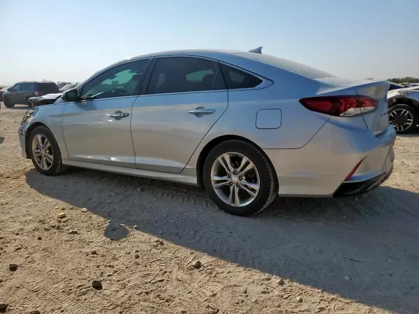 5NPE34AF6JH654352 2018 HYUNDAI SONATA - Image 2