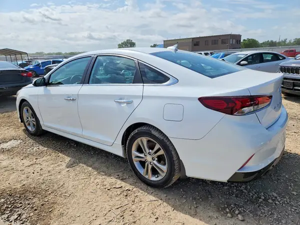 5NPE34AF6JH654500 2018 HYUNDAI SONATA - Image 2